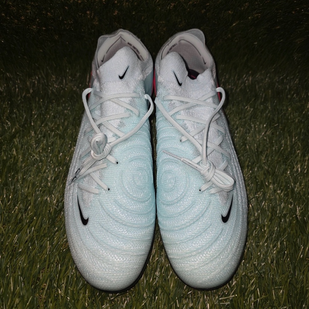 Nike Phantom GX II Elite FG Soccer Cleats